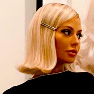 Meet your Posher, Kendra